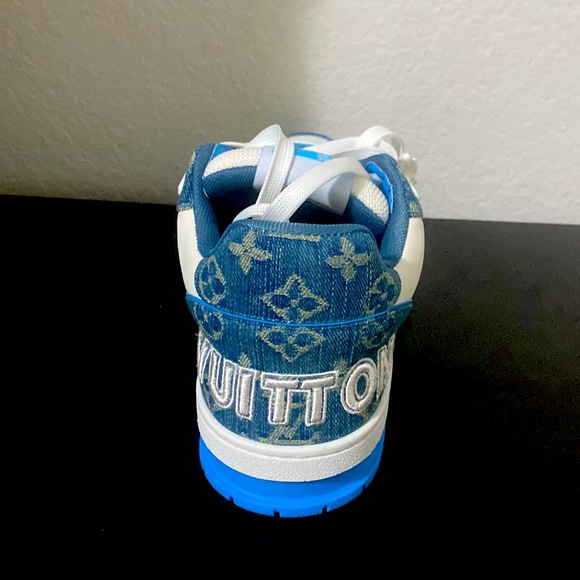 Louis Vuitton Blue/white - Picture 3 of 8